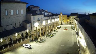 immagine della webcam nei dintorni di Santa Maria a Mare: webcam Fermo