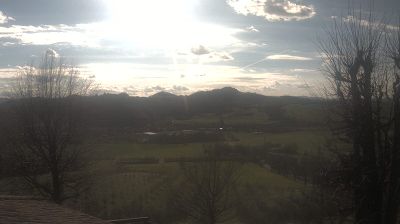 immagine della webcam nei dintorni di Monte San Pietro: webcam Monteveglio