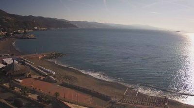 immagine della webcam nei dintorni di Voltri: webcam Arenzano