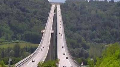 immagine della webcam nei dintorni di Alba: webcam Salmour