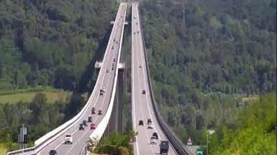 immagine della webcam nei dintorni di Carrù: webcam Salmour