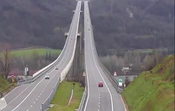 immagine della webcam nei dintorni di Sinio: webcam Salmour