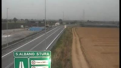 immagine della webcam nei dintorni di Fossano: webcam Montanera