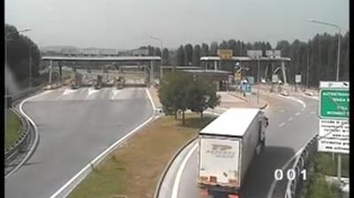 immagine della webcam nei dintorni di Carrù: webcam Cherasco