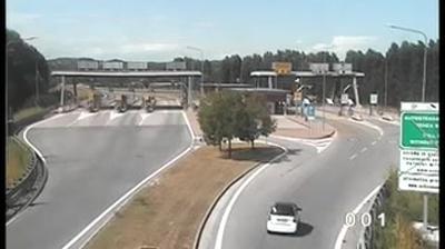 immagine della webcam nei dintorni di Carrù: webcam Cherasco