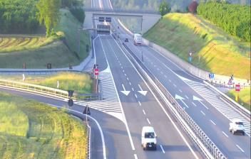 immagine della webcam nei dintorni di Lurisia Terme Monte Pigna: webcam Magliano Alpi