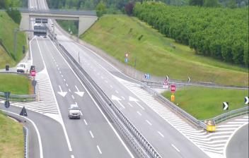 immagine della webcam nei dintorni di Niella Tanaro: webcam Magliano Alpi