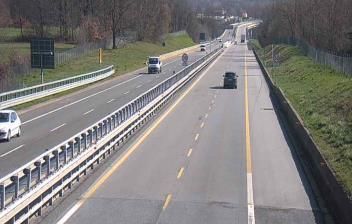 immagine della webcam nei dintorni di Cerretto Langhe: webcam Niella Tanaro