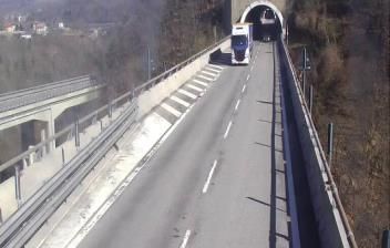 immagine della webcam nei dintorni di Niella Belbo: webcam Roccavignale