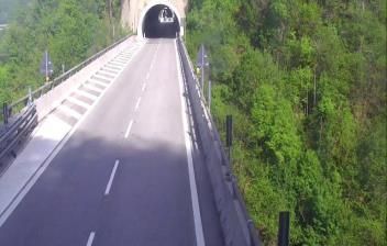 immagine della webcam nei dintorni di Valleggia: webcam Roccavignale