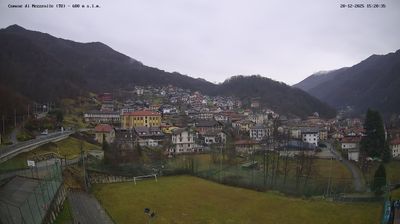 immagine della webcam nei dintorni di Usseglio: webcam Mezzenile