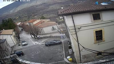 immagine della webcam nei dintorni di Salle: webcam Ortona dei Marsi