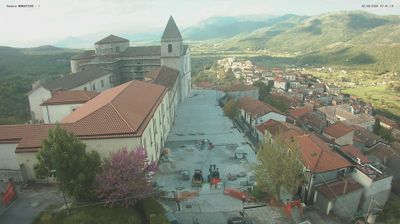 immagine della webcam nei dintorni di Abriola: webcam Marsico Nuovo