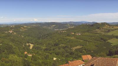 immagine della webcam nei dintorni di Cossano Belbo: webcam Lequio Berria