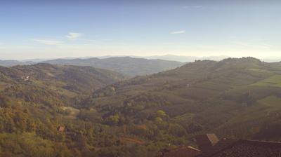 immagine della webcam nei dintorni di Magliano Alfieri: webcam Lequio Berria
