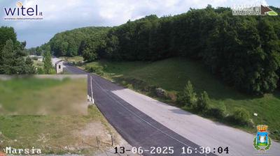 immagine della webcam nei dintorni di Petrella Salto: webcam Sante Marie