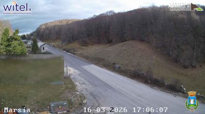 immagine della webcam nei dintorni di Ovindoli: webcam Sante Marie