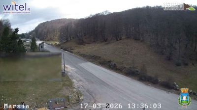 immagine della webcam nei dintorni di Tagliacozzo: webcam Sante Marie
