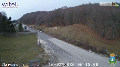 immagine della webcam nei dintorni di Civitella Roveto: webcam Sante Marie