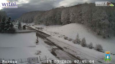immagine della webcam nei dintorni di Campo Felice: webcam Sante Marie