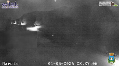 immagine della webcam nei dintorni di Rocca di Cambio: webcam Sante Marie