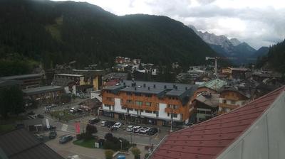 immagine della webcam nei dintorni di Carisolo: webcam Rifugio Viviani