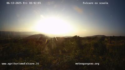 immagine della webcam nei dintorni di Vico del Gargano: webcam Cagnano Varano