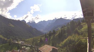 immagine della webcam nei dintorni di Pianaz: webcam Pescul