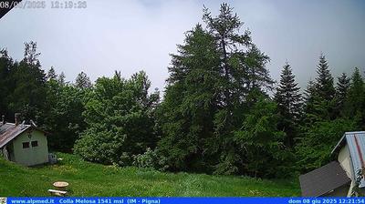 immagine della webcam nei dintorni di Badalucco: webcam Castel Vittorio