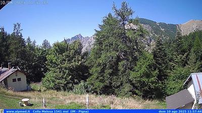 immagine della webcam nei dintorni di Ventimiglia: webcam Castel Vittorio