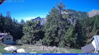 immagine della webcam nei dintorni di Monesi: webcam Castel Vittorio