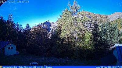 immagine della webcam nei dintorni di Dolceacqua: webcam Castel Vittorio