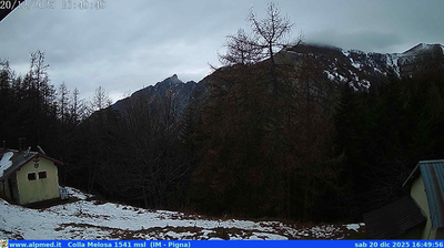 immagine della webcam nei dintorni di Mendatica: webcam Castel Vittorio