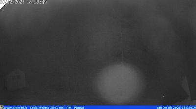 immagine della webcam nei dintorni di Ventimiglia: webcam Castel Vittorio