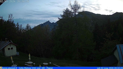immagine della webcam nei dintorni di Dolceacqua: webcam Castel Vittorio
