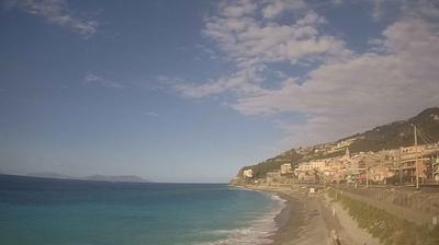 immagine della webcam nei dintorni di Naso: webcam Gioiosa Marea