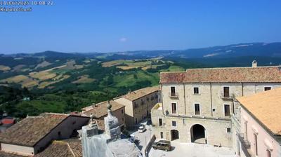 immagine della webcam nei dintorni di Schiavi di Abruzzo: webcam Ripabottoni