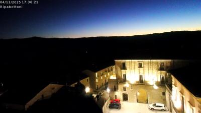 immagine della webcam nei dintorni di San Bartolomeo in Galdo: webcam Ripabottoni