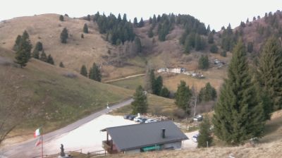 immagine della webcam nei dintorni di Sacile: webcam Revine Lago