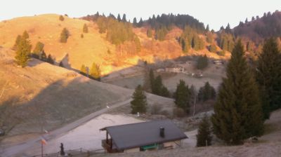 immagine della webcam nei dintorni di Ponte nelle Alpi: webcam Revine Lago