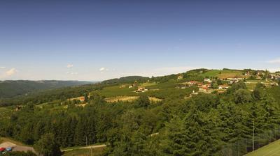 immagine della webcam nei dintorni di Carrù: webcam Niella Belbo