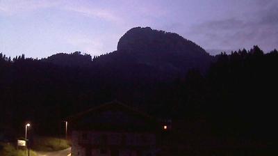 immagine della webcam nei dintorni di Domegge di Cadore: webcam Forni di Sopra