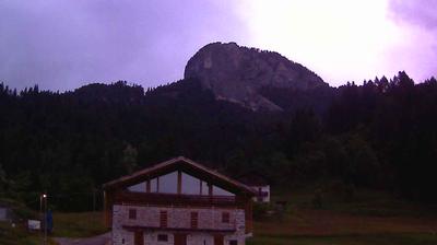 immagine della webcam nei dintorni di Domegge di Cadore: webcam Forni di Sopra