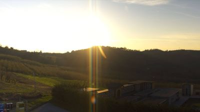 immagine della webcam nei dintorni di Bra: webcam Cerretto Langhe