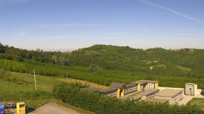immagine della webcam nei dintorni di Arguello: webcam Cerretto Langhe