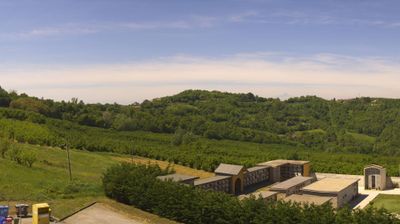 immagine della webcam nei dintorni di Bosia: webcam Cerretto Langhe