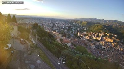 immagine della webcam nei dintorni di Carlopoli: webcam Zumpano