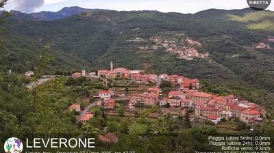 immagine della webcam nei dintorni di Pieve di Teco: webcam Borghetto d'Arroscia