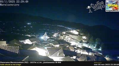 immagine della webcam nei dintorni di Monte Sirino: webcam Marsicovetere