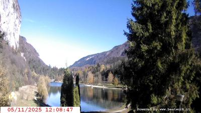 immagine della webcam nei dintorni di Sopramonte: webcam San Lorenzo in Banale
